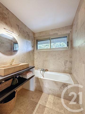 Appartement F3 à vendre  3 pièces - 85,56 m2 ANTIBES - 06