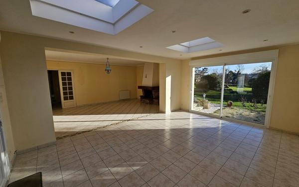 Maison à vendre    6 pièces • 173,60 m2 Pleumeur-Bodou