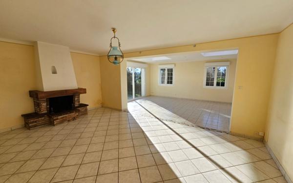 Maison à vendre    6 pièces • 173,60 m2 Pleumeur-Bodou