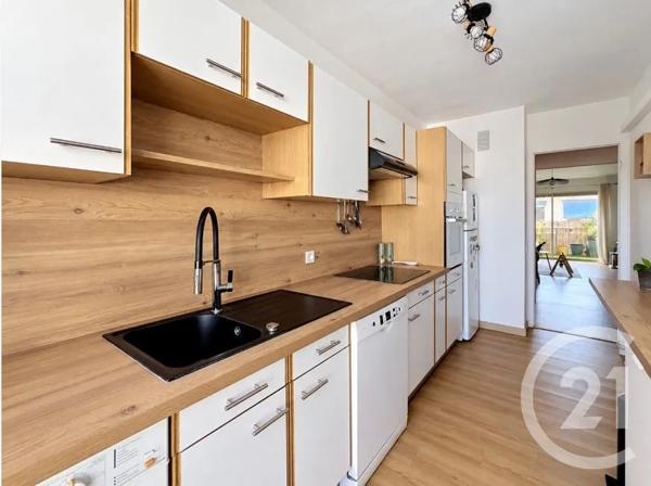 Appartement F3 à vendre  3 pièces - 68,04 m 2   CAGNES SUR MER  - 06