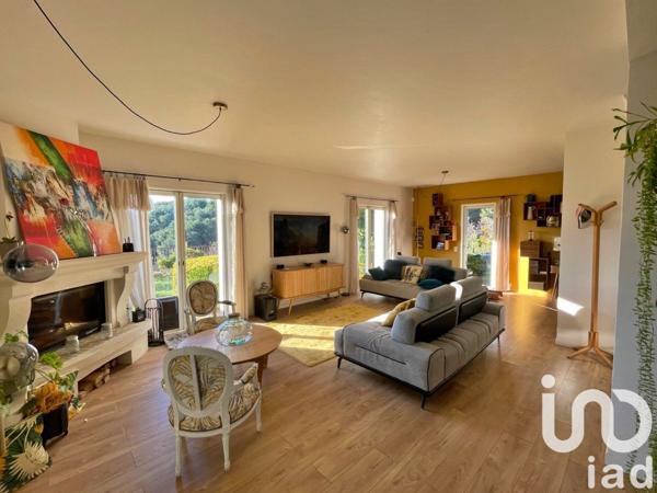 Maison 6 pièces de 179 m² à Nice (06000)