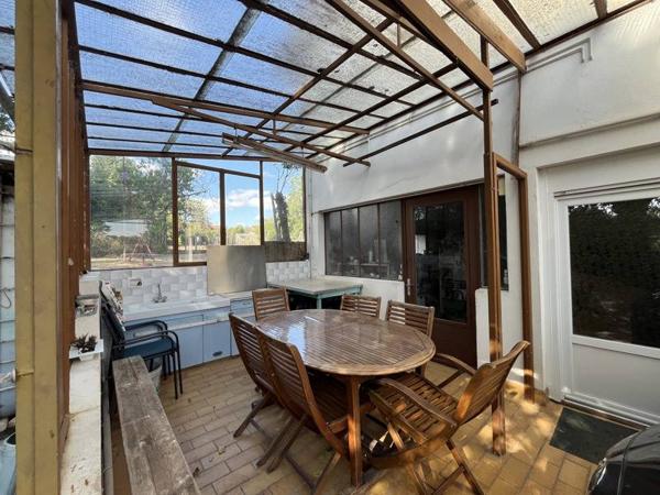 Maison à vendre 145 800 € Ruffec 6 p 120 m² DPE F