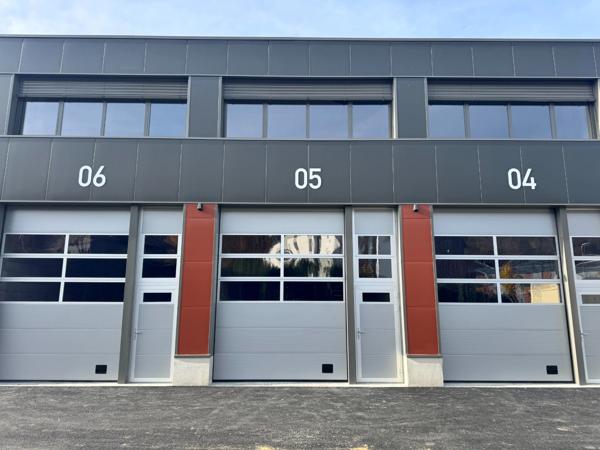 à vendre Artisans : Votre nouvel atelier de 115 m² au pied de l'A40 – Bonneville