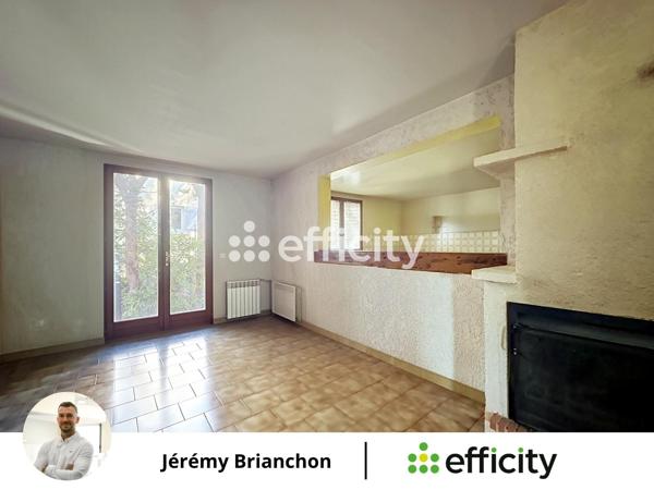 Maison
         6 pièces
        - 160 m² Exclusivité 699 000 € *