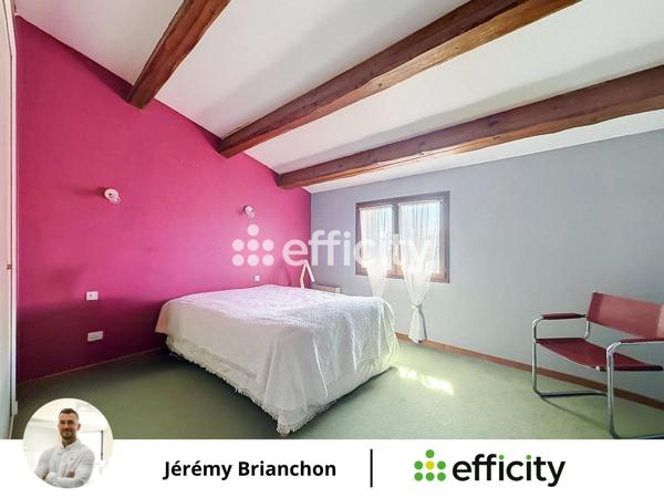 Maison
         6 pièces
        - 160 m² Exclusivité 699 000 € *
