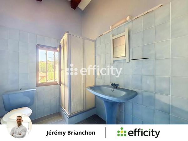 Maison
         6 pièces
        - 160 m² Exclusivité 699 000 € *