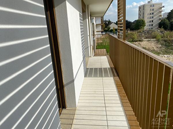 Appartement Rueil Malmaison 2 pièce(s) 43.80 m2 Loyer 1 154 €/mois charges comprises **  - Référence  19874