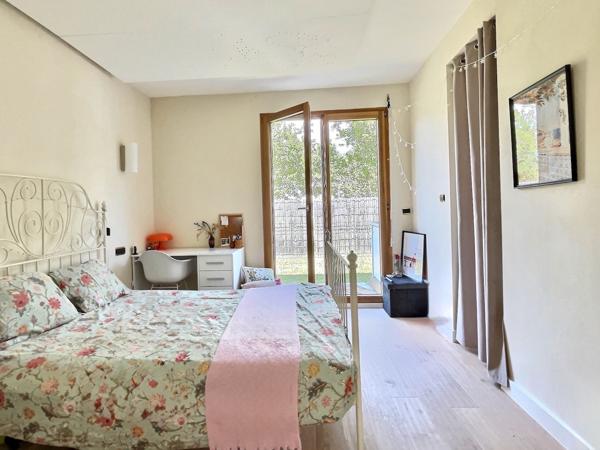 Versonnex (01210) Maison centre village - 5 chambres + rendement locatif