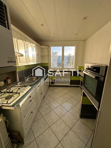 T3 spatieux, immeuble sécurisé, proche gare