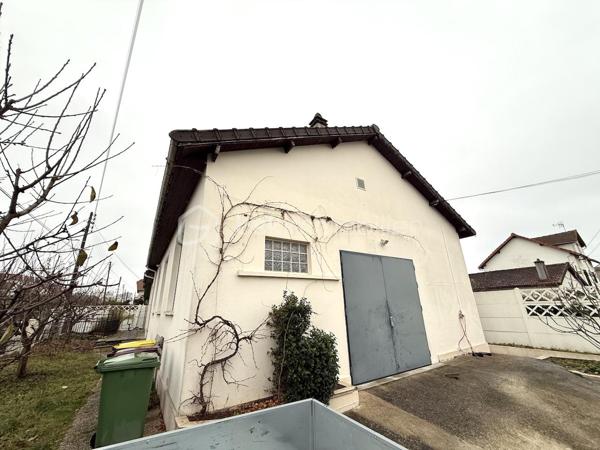 Local commercial de 146 m²