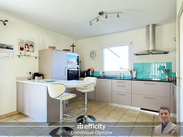 Maison 7 pièces - 126 m² Exclusivité efficity