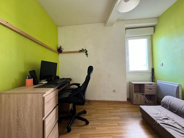 Maison de type 5 à vendre à Névian