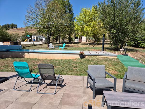 Vente
                Maison210 m² - 7 Pièces -
                    ONET LE CHATEAU (12850)