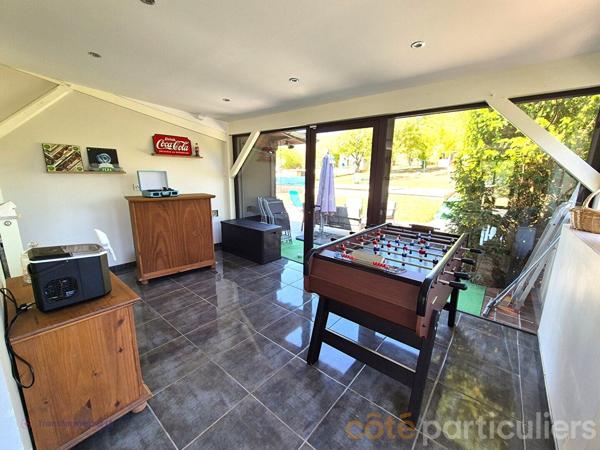 Vente
                Maison210 m² - 7 Pièces -
                    ONET LE CHATEAU (12850)