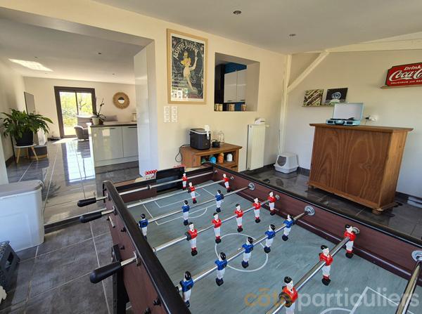 Vente
                Maison210 m² - 7 Pièces -
                    ONET LE CHATEAU (12850)