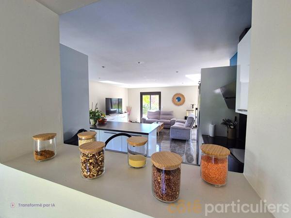 Vente
                Maison210 m² - 7 Pièces -
                    ONET LE CHATEAU (12850)