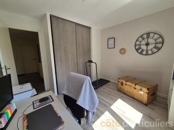 Vente
                Maison210 m² - 7 Pièces -
                    ONET LE CHATEAU (12850)