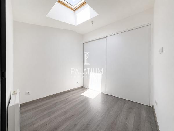 Appartement duplex en derner étage avec terrasse et vue dégagée