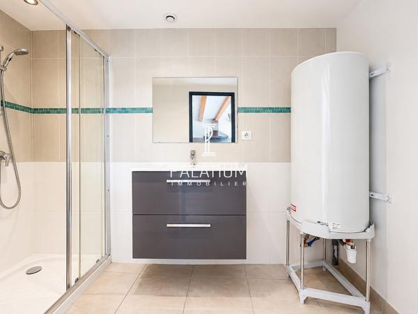 Appartement duplex en derner étage avec terrasse et vue dégagée
