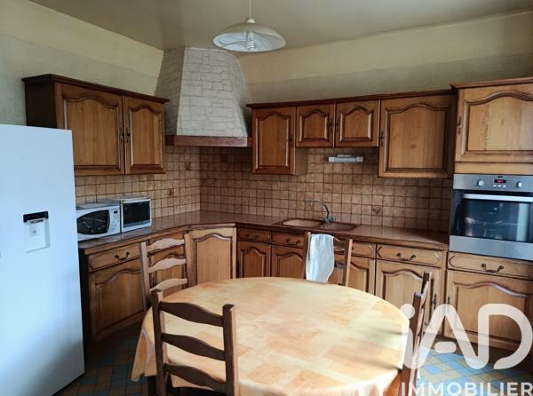 Maison à vendre 8 pièces 216 m² Chirens