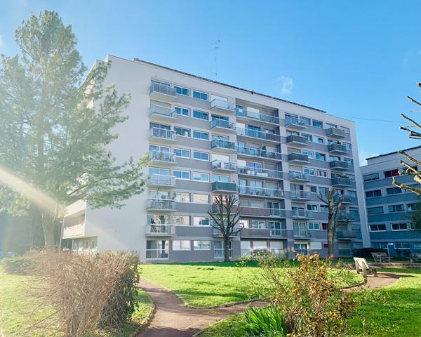 Appartement quartier Frot à Meaux (résidence Bourgelat) - vendu loué - proche gare - deux chambres - une place de parking et un cellier