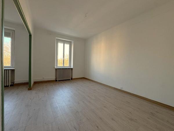 Immeuble 9 pièces 178 m2