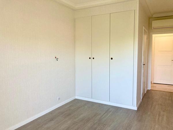 COUP DE COEUR ! Magnifique 3 pièces avec garage et cave RIVIERA GOLF !