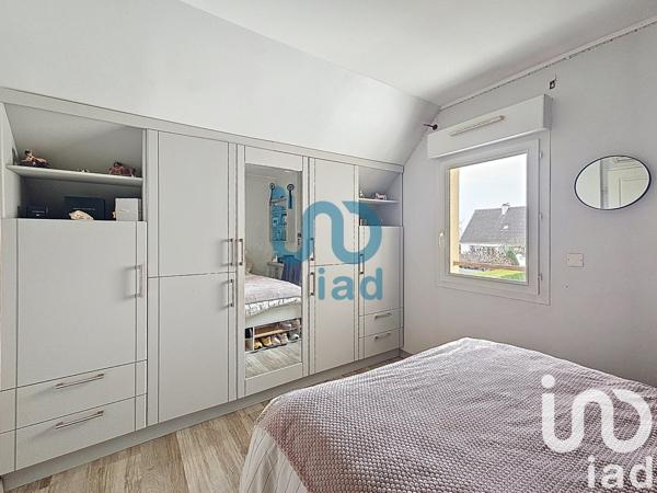 Maison 7 pièces de 175 m² à Magnanville (78200)