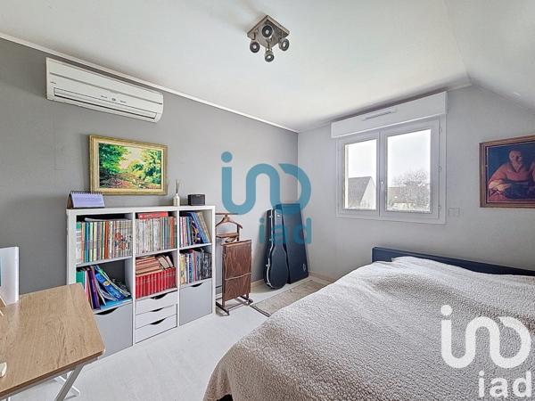 Maison 7 pièces de 175 m² à Magnanville (78200)