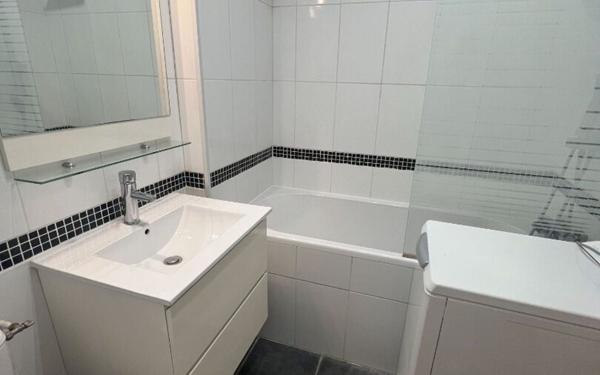 Appartement à louer    1 pièce • 27,84 m2 Compiègne