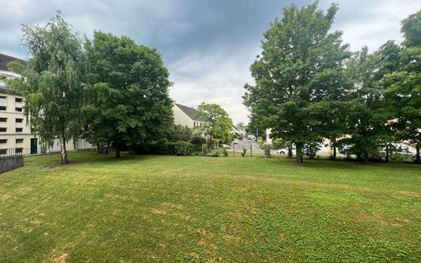 Appartement à louer    1 pièce • 27,84 m2 Compiègne