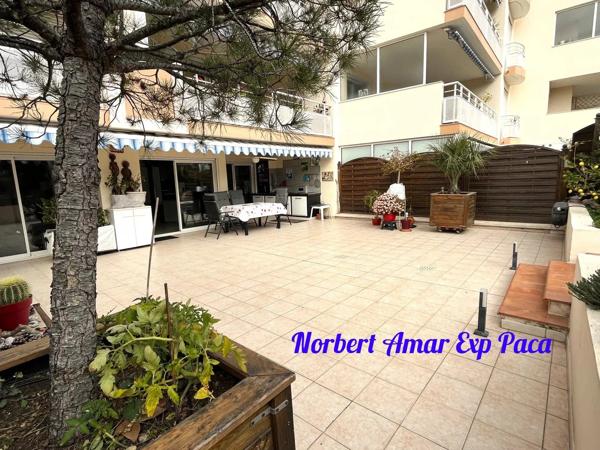 Appartement de Standing, Emplacement idéal, tout à pied : mer, plage, commerces.  avec Terrasse et Jardin Suspendu