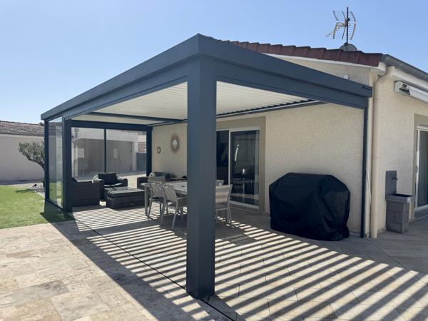 Maison
         6 pièces
        - 122 m² 349 000 € *