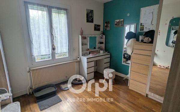 Maison à vendre    5 pièces •  Joze