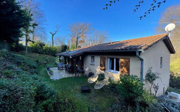 Maison à vendre    5 pièces • 181,09 m2 Parcieux