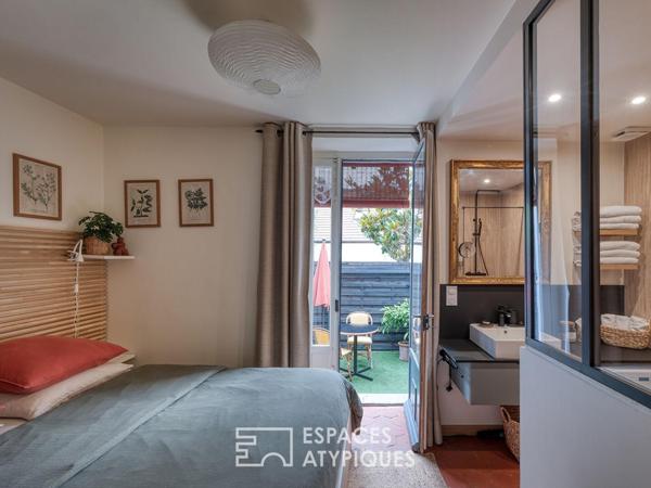 Immeuble de Caractère au Coeur de Mennecy. Studio, T2 duplex et atelier.