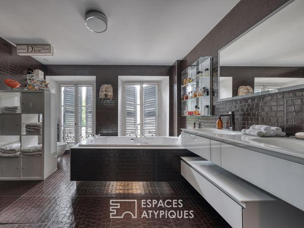 Immeuble de Caractère au Coeur de Mennecy. Studio, T2 duplex et atelier.