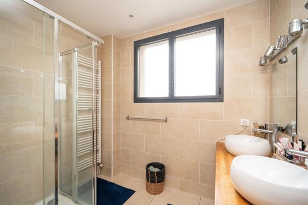 Ici, tout y est : le confort d’une maison rénovée avec extérieur en plein cœur d’Albi.