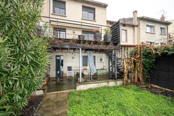 Ici, tout y est : le confort d’une maison rénovée avec extérieur en plein cœur d’Albi.