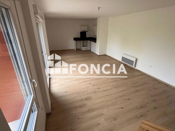 Location Appartement 4 pièces 97.4 m² - RUE D'AUSTRALIE Armentieres 59280