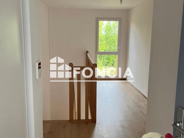 Location Appartement 4 pièces 97.4 m² - RUE D'AUSTRALIE Armentieres 59280