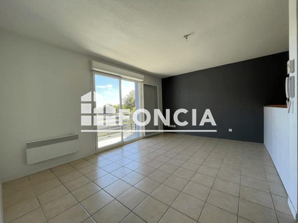 Location Appartement 2 pièces 43.15 m² - 2,4,6 RUE SIMONE VEIL Saint Astier 24110