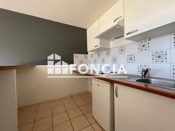 Location Appartement 2 pièces 43.15 m² - 2,4,6 RUE SIMONE VEIL Saint Astier 24110