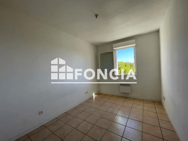 Location Appartement 2 pièces 43.15 m² - 2,4,6 RUE SIMONE VEIL Saint Astier 24110