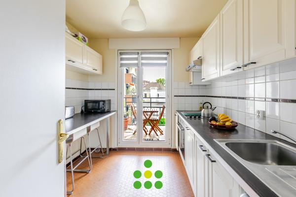Appartement
         3 pièces
        - 61 m² 314 000 € *