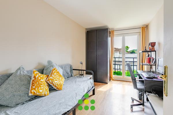 Appartement
         3 pièces
        - 61 m² 314 000 € *
