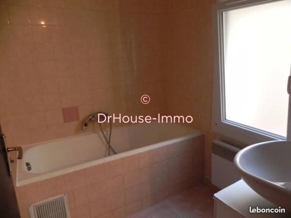 Immeuble à vendre 8 pièces de 167 m²