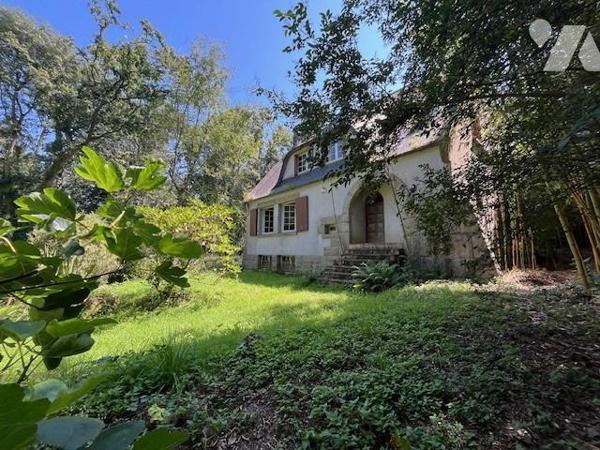 PLOUZANÉ - CADRE CAMPAGNE MAIS PROCHE DE TOUT - 142M² - 5 CH - 3170M² de terrain