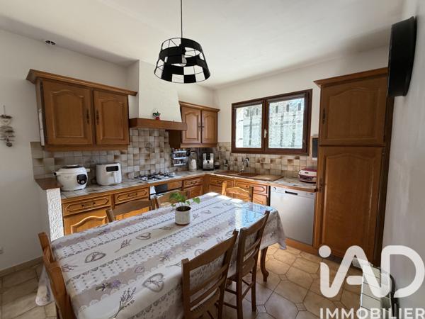 Maison à vendre 5 pièces 116 m² Suze-la-Rousse