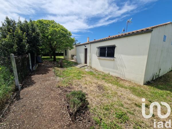 Maison traditionnelle 5 pièces de 127 m² à La Jarrie (17220)